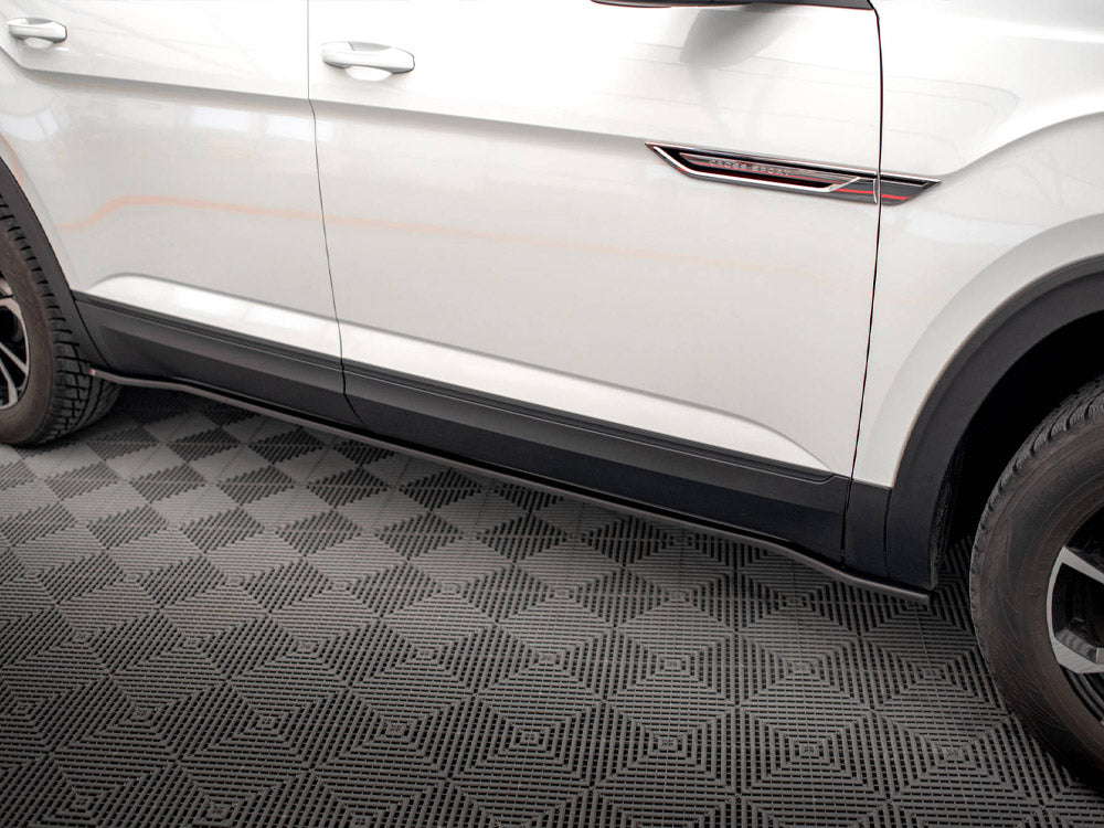Maxton Design - SIDE SKIRTS DIFFUSERS VW ATLAS CROSS SPORT (2020-)