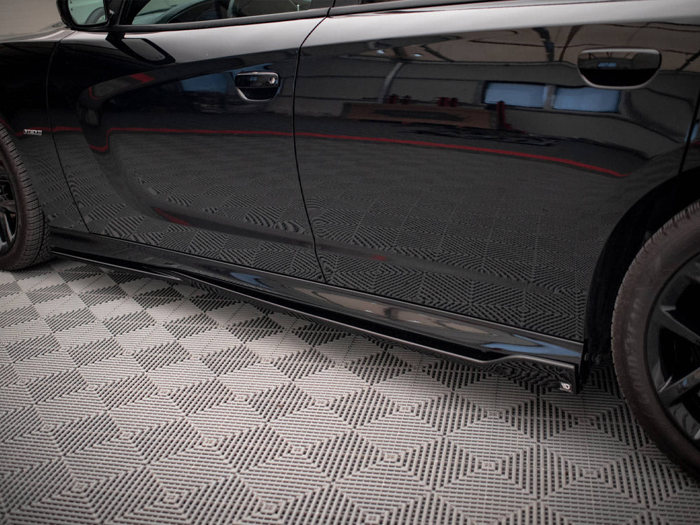 Maxton Design - SIDE SKIRTS DIFFUSERS DODGE CHARGER SRT MK7 FACELIFT