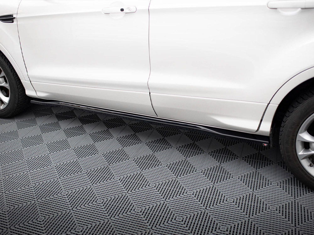 Maxton Design - Side Skirts Diffusers Ford Kuga ST-Line Mk2