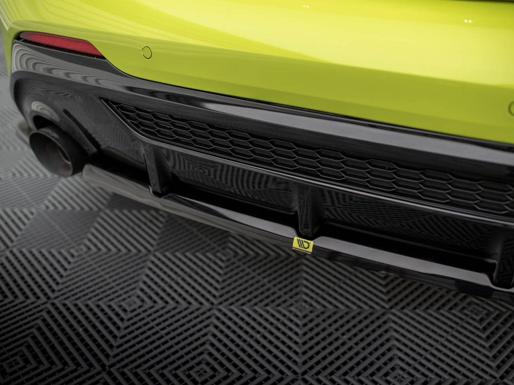 Maxton Design - Central Rear Splitter V.2 BMW M135i F40