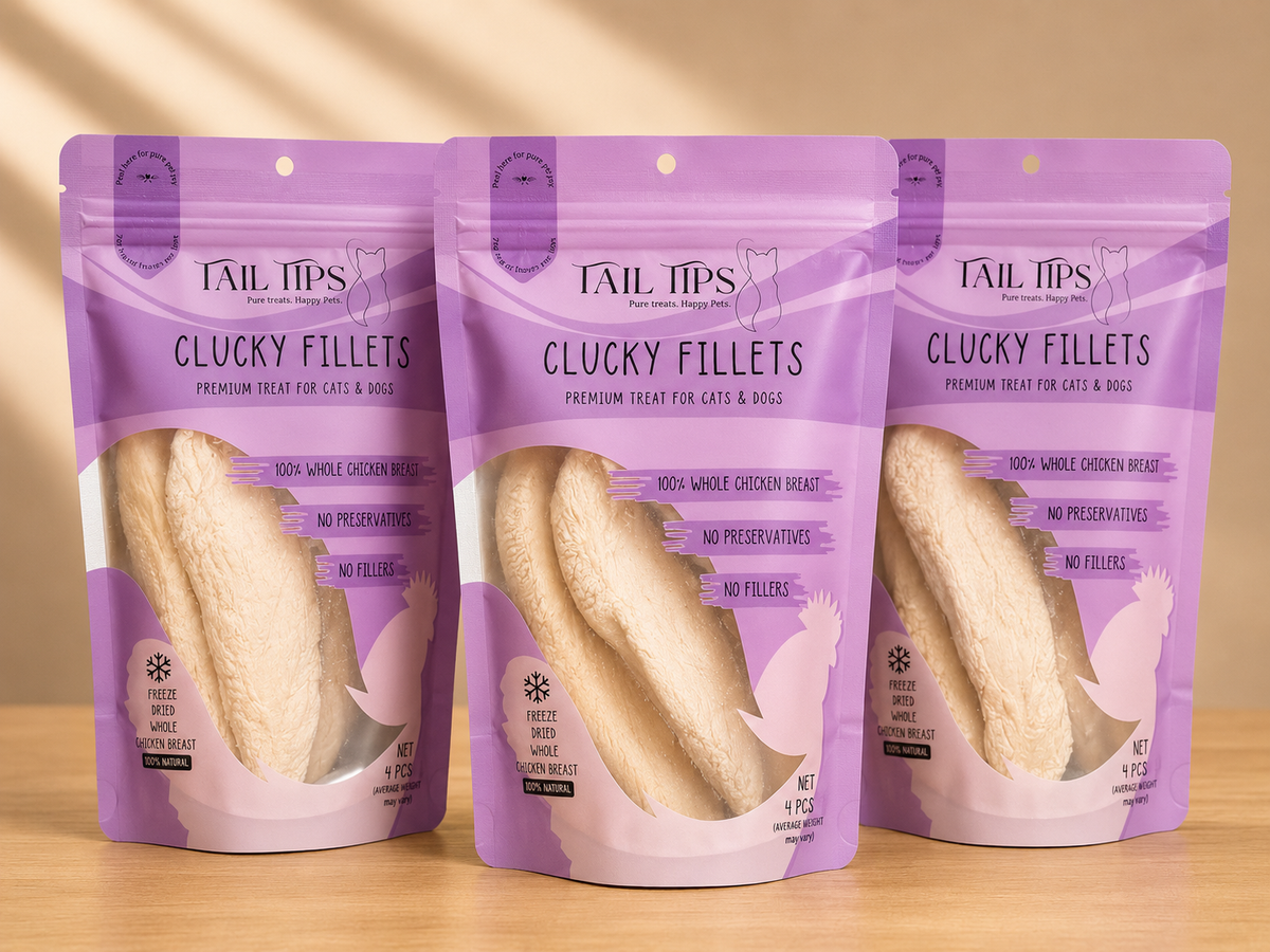 Clucky Filets - 100% Freeze-Dried Chicken Breast Treats | Pure & Natural | Tail Tips UK | 4pcs pack