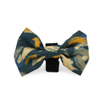 'Brush It Off' Dog Bow