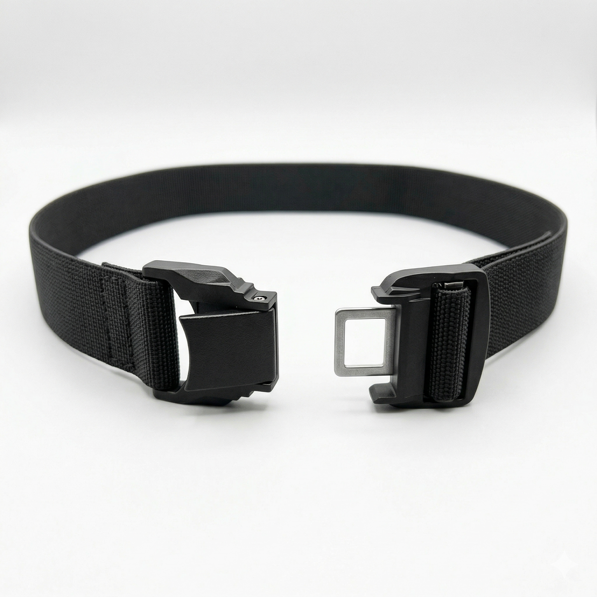 HikeWare™ Elastic Tactical Belt – Quick-Release Stretch Hiking Belt