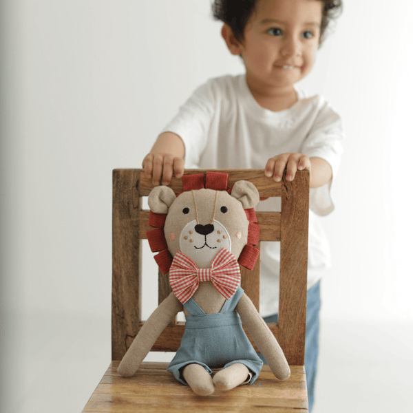 Lenny The Braveheart Lion (Soft Toy)