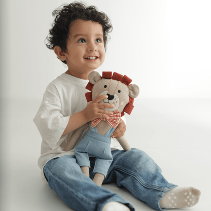 Lenny The Braveheart Lion (Soft Toy)